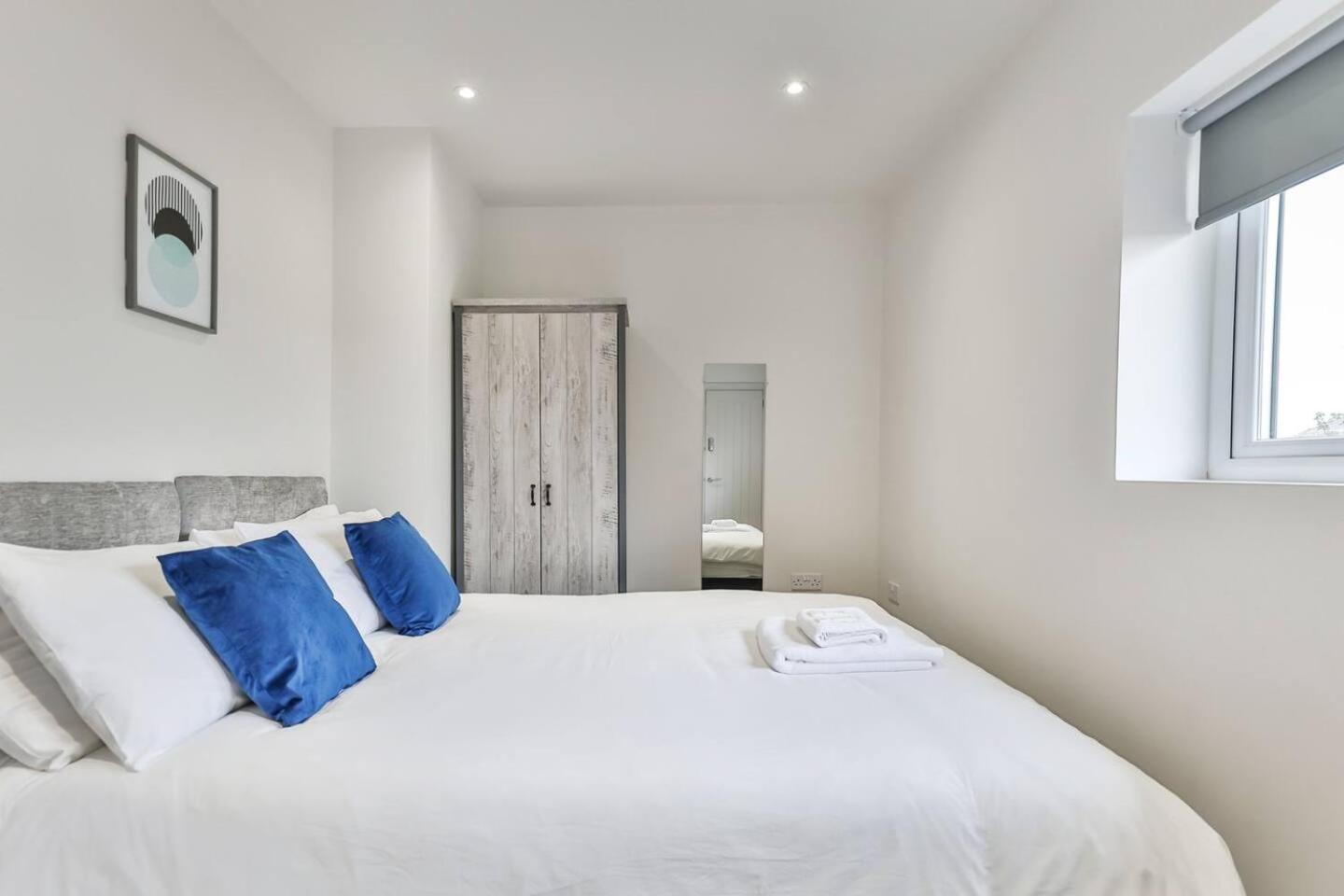 谢菲尔德3 Bed Refurbished, Modern House, Wifi, Patio Area别墅 外观 照片
