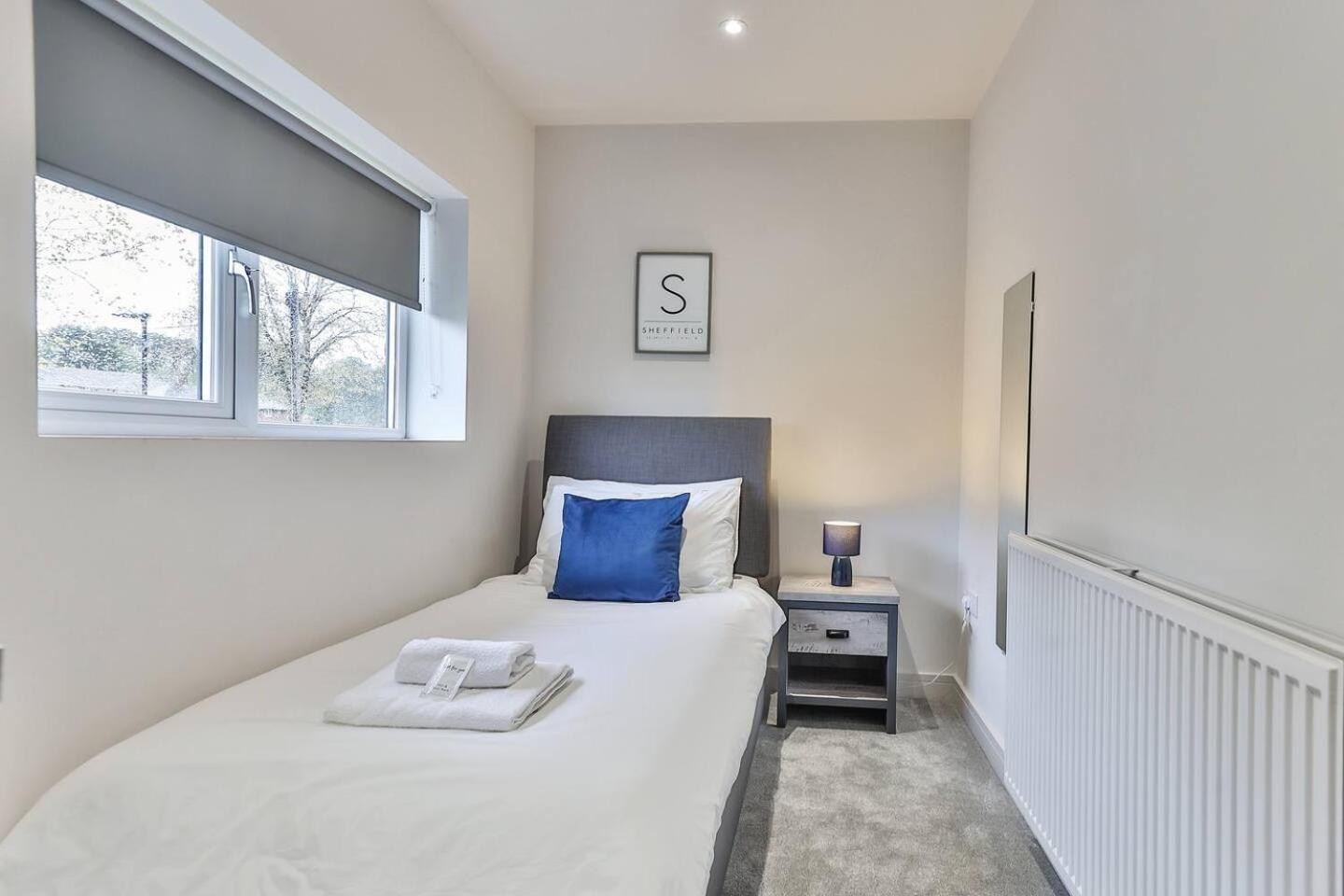 谢菲尔德3 Bed Refurbished, Modern House, Wifi, Patio Area别墅 外观 照片