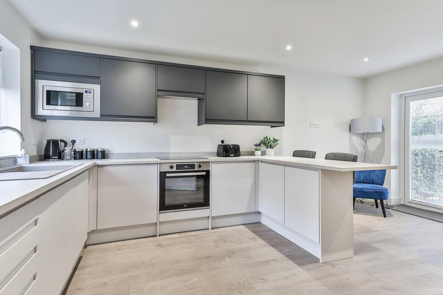 谢菲尔德3 Bed Refurbished, Modern House, Wifi, Patio Area别墅 外观 照片